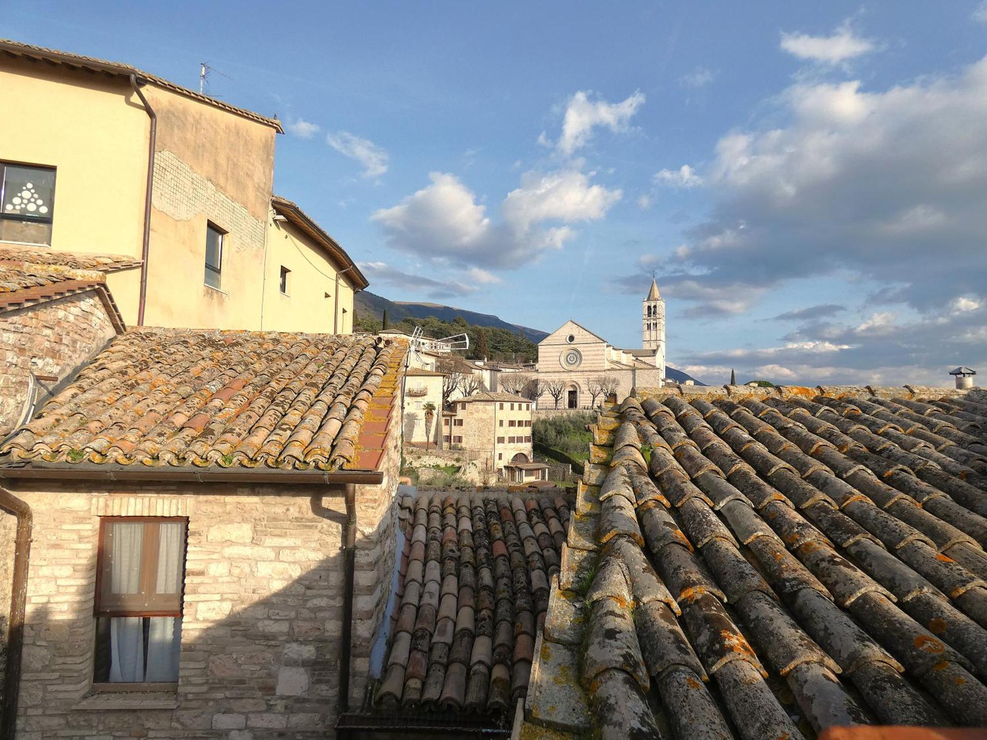 Scappo In Umbria, La Casa Di Eude Leilighet Assisi Eksteriør bilde